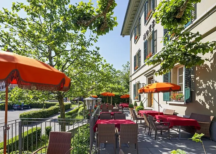 Otel Landgasthof Schönbühl